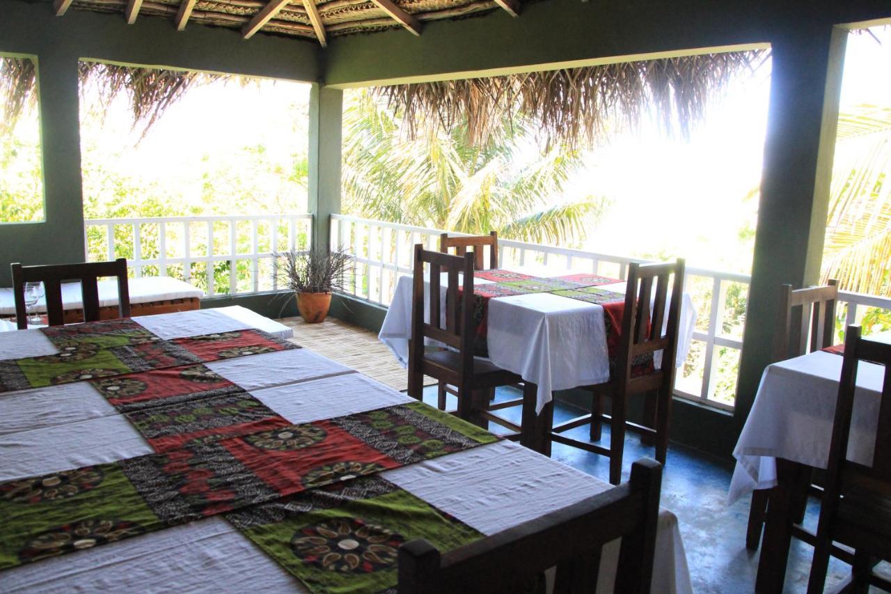 Lobster Chalets Villa Tofo Exterior photo